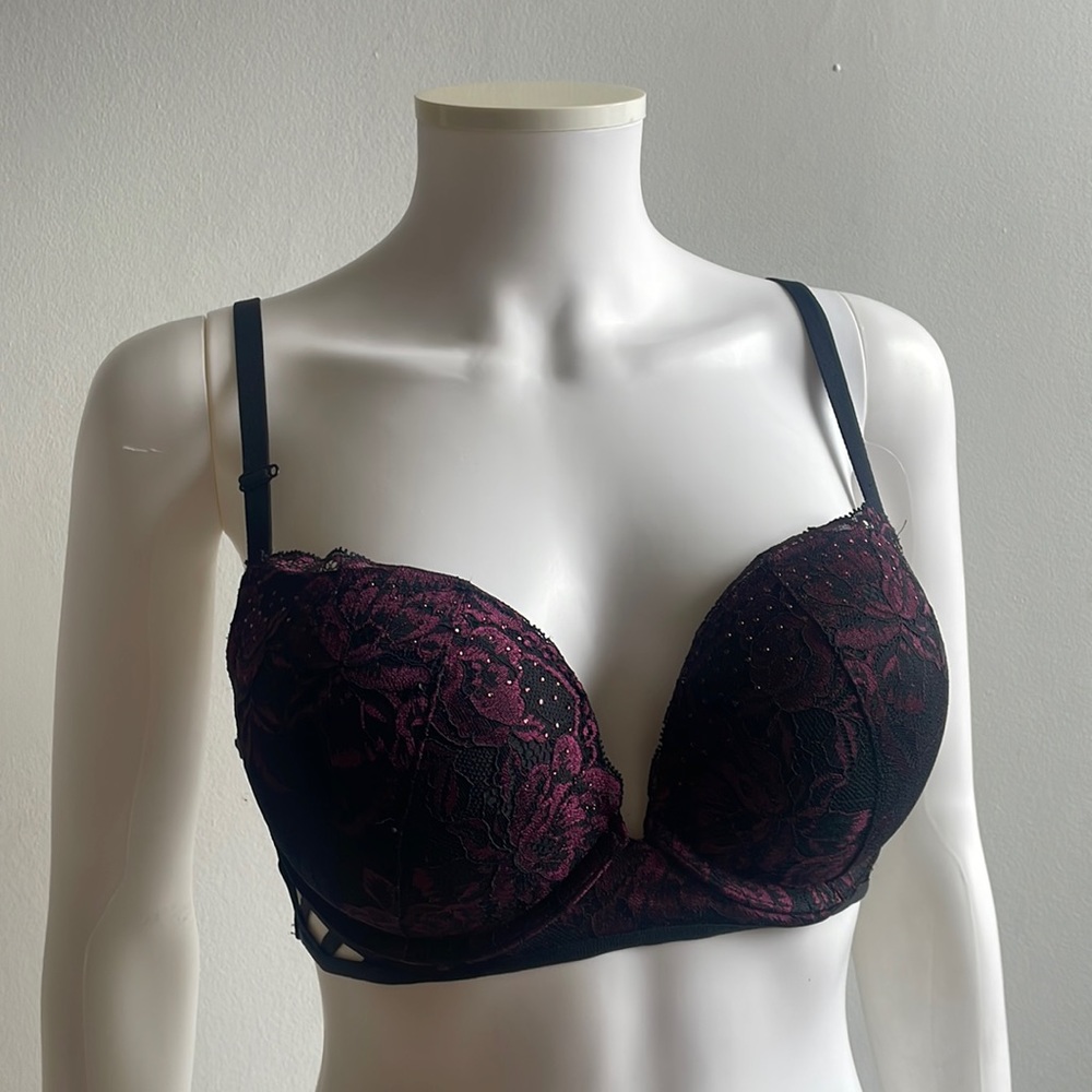 La Senza Beyond Sexy Push Up Bra 36C .